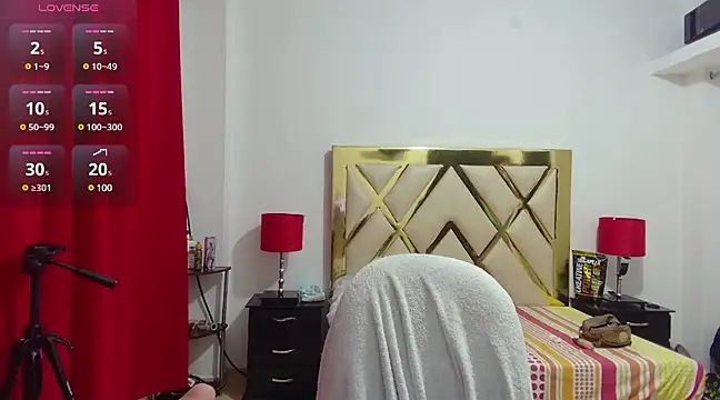 hikranshurt online show from March 12, 2025, 8:31 pm