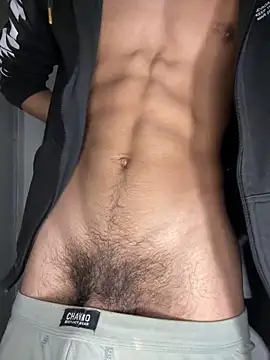 Snapshot of Hamza-Maroki chatting on February 12, 2026, 1:22 pm Hamza-Maroki online show from February 12, 2026, 1:22 pm