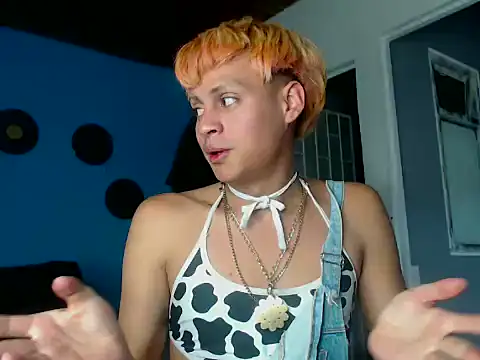 Snapshot of mchissexx chatting on December 1, 2025, 9:37 pm mchissexx online show from December 1, 2025, 9:37 pm