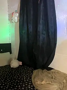 gothwhore77 online show from October 15, 2025, 2:21 am