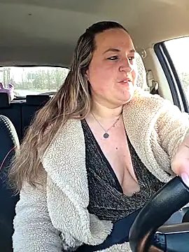 Snapshot of justtess chatting on February 17, 2026, 2:25 pm justtess online show from February 17, 2026, 2:25 pm