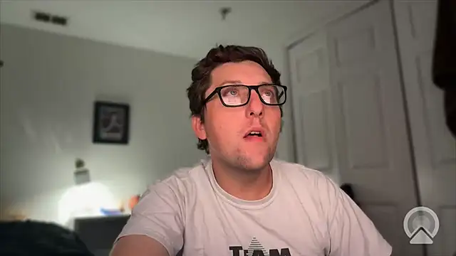 Milflover96 online show from April 25, 2026, 4:37 am