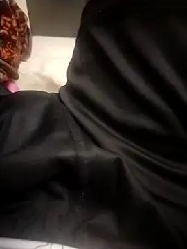 Snapshot of venky2026 chatting on September 25, 2025, 3:51 pm venky2026 online show from September 25, 2025, 3:51 pm