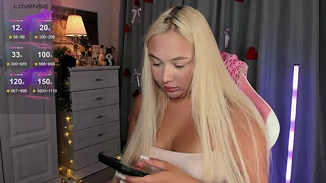 Snapshot of _Loneve__ chatting on March 26, 2026, 3:54 pm Loneve online show from March 26, 2026, 3:54 pm