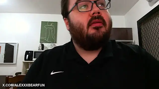 alexxxbear online show from February 26, 2025, 1:22 pm