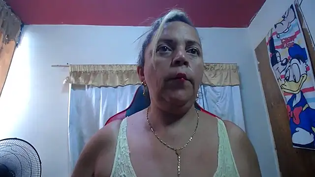 Snapshot of alina_maturehot chatting on September 11, 2025, 8:20 pm alina maturehot online show from September 11, 2025, 8:20 pm