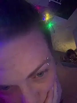 favoritestepsis online show from September 23, 2025, 8:49 pm