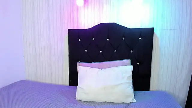 nicky angel1 online show from March 7, 2026, 7:30 pm