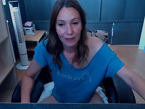 hannaha online show from June 4, 2026, 11:48 am