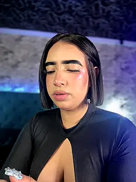 Snapshot of Scarlett-LS chatting on November 21, 2025, 2:43 am Scarlett-LS online show from November 21, 2025, 2:43 am