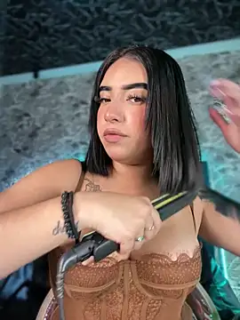 Snapshot of Scarlett-LS chatting on November 16, 2025, 1:43 am Scarlett-LS online show from November 16, 2025, 1:43 am