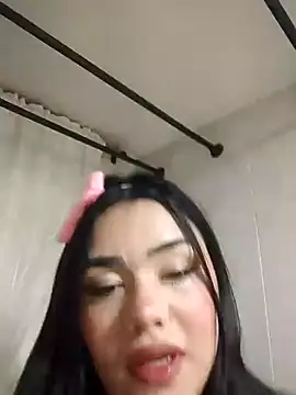 Snapshot of nikki_grey chatting on November 1, 2025, 11:20 pm nikki grey online show from November 1, 2025, 11:20 pm