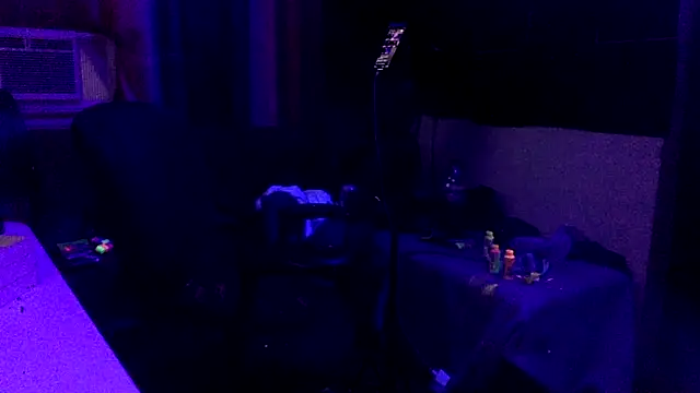 Snapshot of cheffboyrg chatting on October 12, 2025, 4:25 am cheffboyrg online show from October 12, 2025, 4:25 am