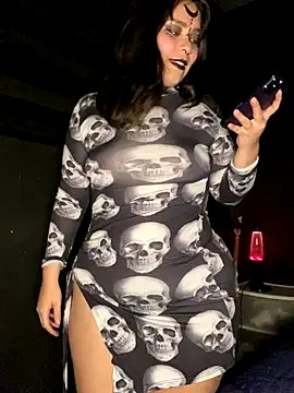 Snapshot of Solo_yoss chatting on October 25, 2025, 6:45 am Solo yoss online show from October 25, 2025, 6:45 am