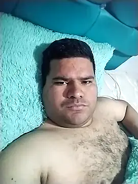 Snapshot of oscarshow24 chatting on September 20, 2025, 3:50 pm oscarshow24 online show from September 20, 2025, 3:50 pm