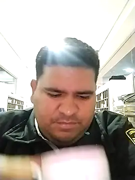 Snapshot of oscarshow24 chatting on February 26, 2025, 9:22 am oscarshow24 online show from February 26, 2025, 9:22 am