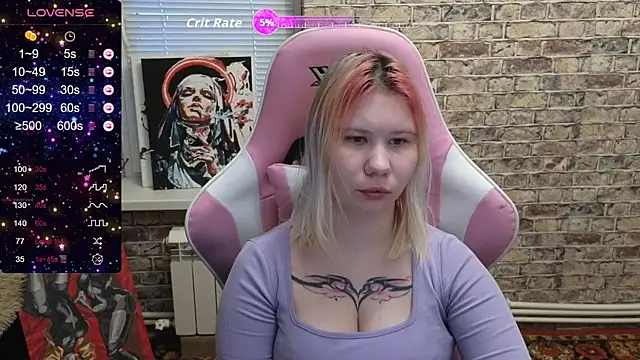 Snapshot of Little_kitsune1707 chatting on November 26, 2025, 7:19 am Little kitsune1707 online show from November 26, 2025, 7:19 am