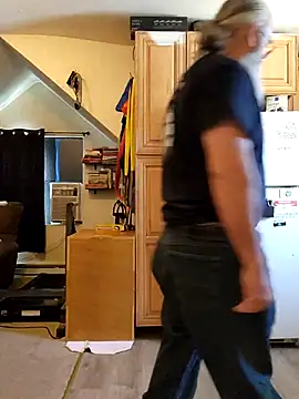 HardSteele97 online show from September 12, 2025, 7:02 pm