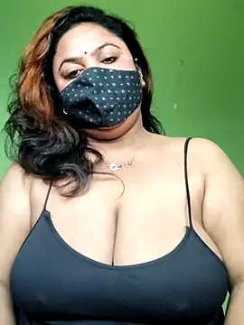 rani130 online show from January 7, 2026, 1:54 am