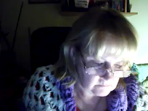 Snapshot of Violet5364 chatting on February 18, 2025, 8:03 pm Violet5364 online show from February 18, 2025, 8:03 pm