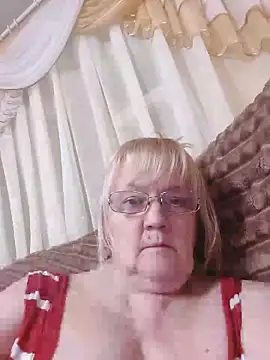 Violet5364 online show from April 9, 2026, 8:26 pm