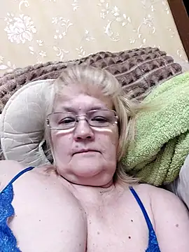 Violet5364 online show from January 8, 2026, 9:54 pm