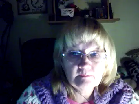 Snapshot of Violet5364 chatting on February 11, 2025, 8:52 pm Violet5364 online show from February 11, 2025, 8:52 pm