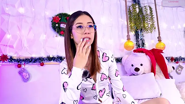 Sopphiaa Payton online show from December 22, 2025, 12:27 pm