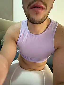 yaxxx03 online show from October 24, 2025, 5:34 pm