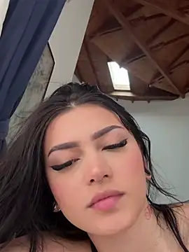 Snapshot of Giselle_royy chatting on March 1, 2026, 8:42 pm Giselle royy online show from March 1, 2026, 8:42 pm