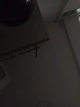 CandieGilson   online show from September 30, 2025, 11:16 am