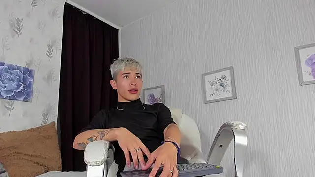 Ianwayne online show from February 20, 2025, 4:14 pm