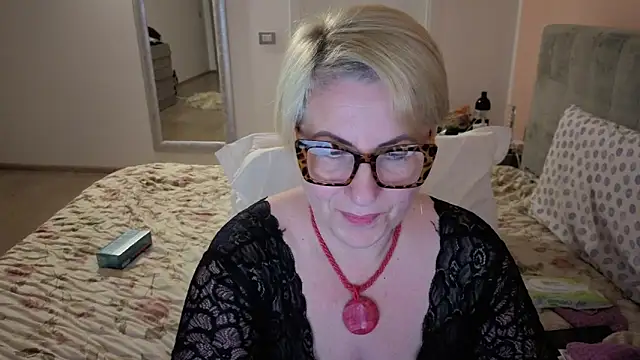 Snapshot of Pumabionda chatting on December 1, 2025, 10:21 pm Pumabionda online show from December 1, 2025, 10:21 pm