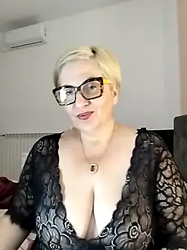 Snapshot of Pumabionda chatting on November 13, 2025, 10:35 pm Pumabionda online show from November 13, 2025, 10:35 pm