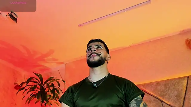 DickGriffith  online show from September 25, 2025, 12:55 pm