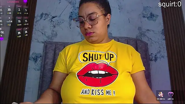 Snapshot of kendrakaramelo chatting on September 24, 2025, 5:19 pm kendrakaramelo online show from September 24, 2025, 5:19 pm