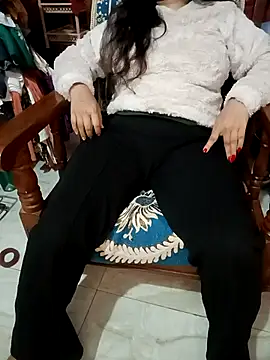 Snapshot of Mannat-222 chatting on November 13, 2025, 5:06 pm Mannat-222 online show from November 13, 2025, 5:06 pm