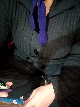 Snapshot of Mannat-222 chatting on December 14, 2025, 4:34 pm Mannat-222 online show from December 14, 2025, 4:34 pm