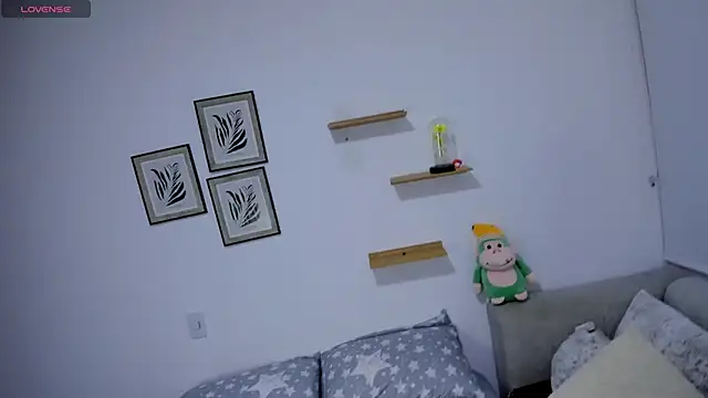 sarita bigbooty  online show from December 16, 2025, 10:58 pm