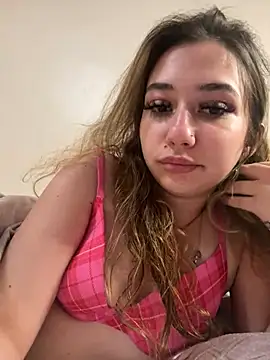 Snapshot of angelicasn0w chatting on February 11, 2025, 7:33 am angelicasn0w online show from February 11, 2025, 7:33 am