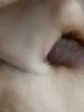 dreamboy3345 online show from February 18, 2025, 3:31 pm