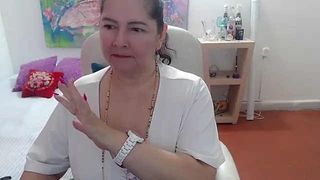 leonela 69 online show from March 19, 2026, 1:05 am