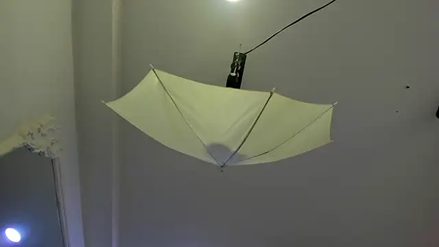 EmiliaRose  online show from September 23, 2025, 8:38 pm