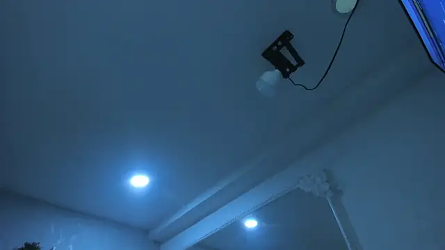 EmiliaRose  online show from March 14, 2026, 9:10 pm