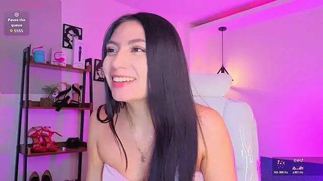 Miller Vanessa  online show from March 23, 2026, 8:41 pm