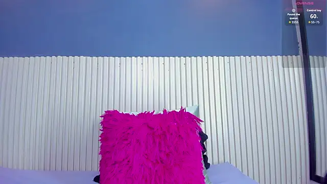 Snapshot of Aida-nicolle chatting on November 19, 2025, 10:15 am Aida-nicolle online show from November 19, 2025, 10:15 am