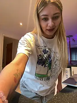 skyemorgan01 online show from March 1, 2026, 10:59 am