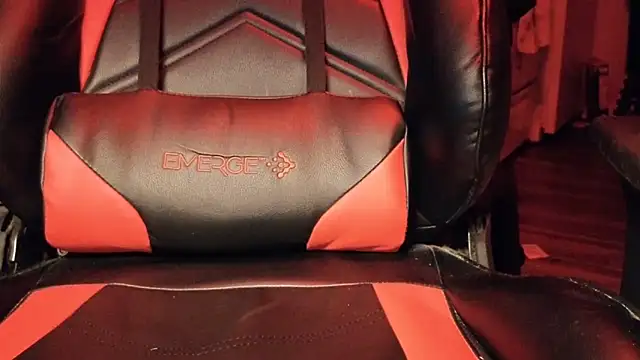 strongdude212 online show from March 19, 2026, 11:10 am