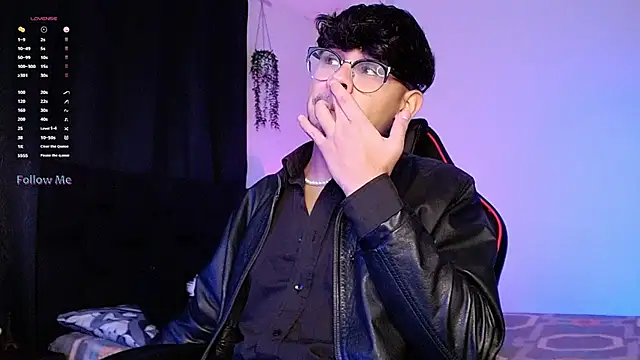 Snapshot of isaac-saenz chatting on October 28, 2025, 9:25 pm isaac-saenz online show from October 28, 2025, 9:25 pm