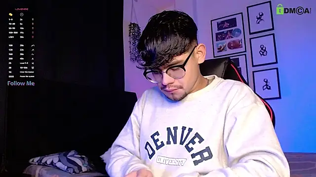 isaac-saenz online show from November 21, 2025, 9:47 pm